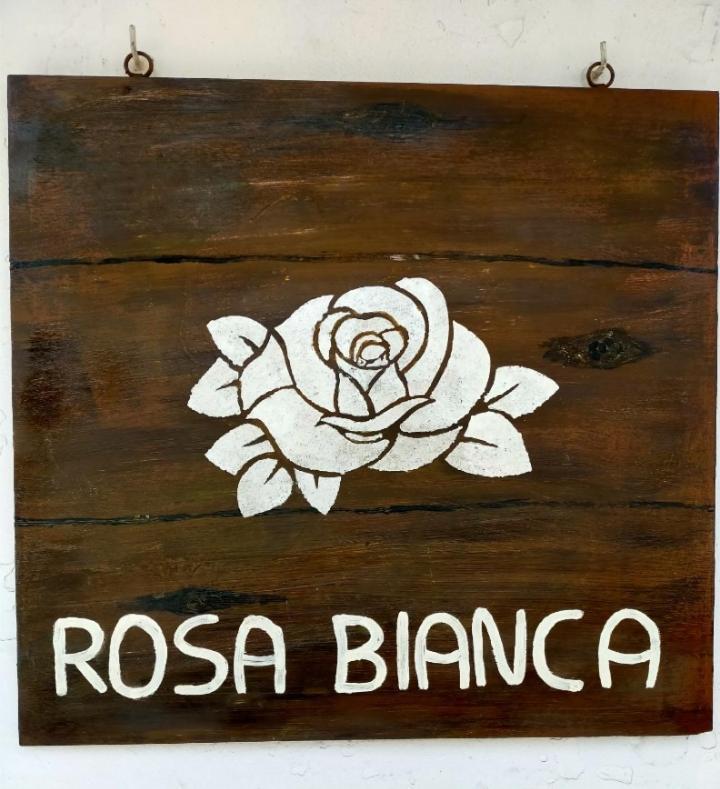 Rosa Bianca 호텔 콰트 외부 사진
